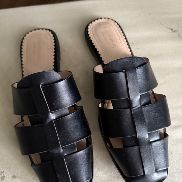 Flat sandal - Picture 3 of 4